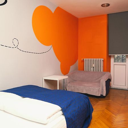 Lazemaze Hostel Kraków Exteriör bild