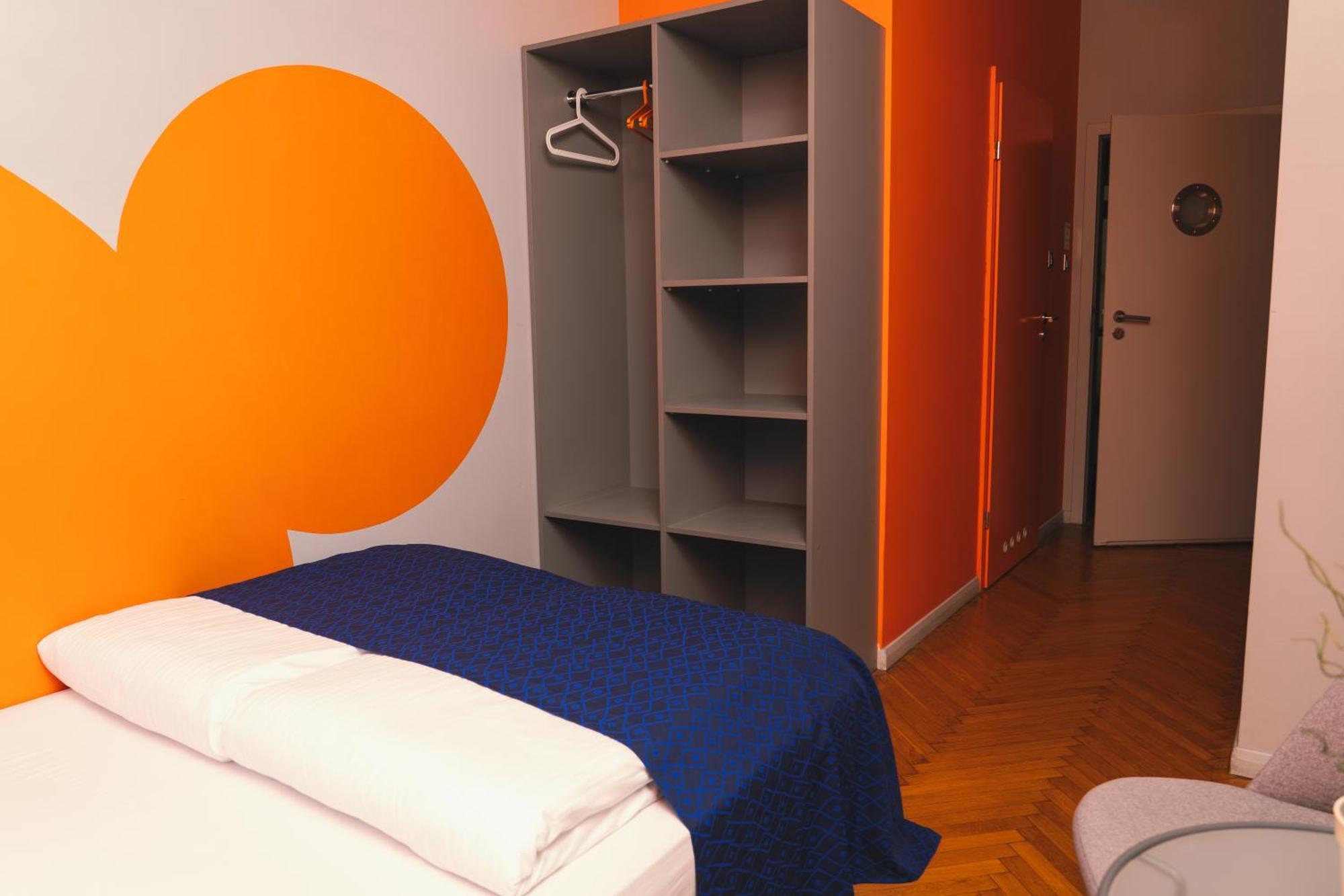 Lazemaze Hostel Kraków Exteriör bild