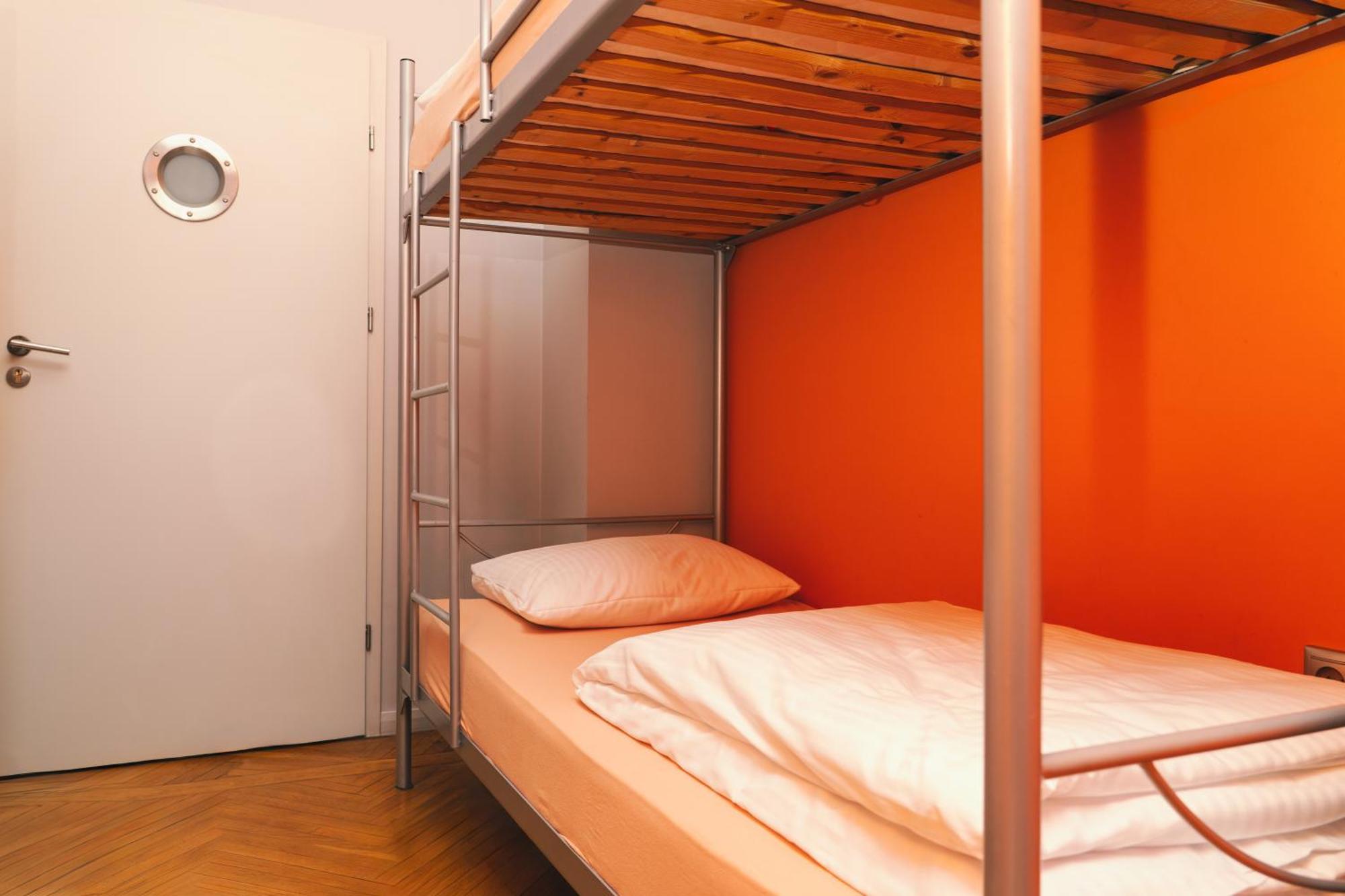 Lazemaze Hostel Kraków Exteriör bild