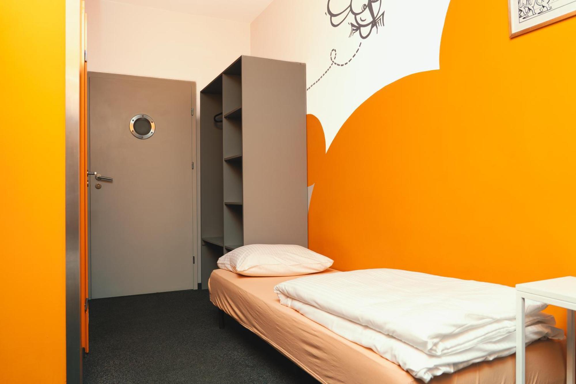 Lazemaze Hostel Kraków Exteriör bild